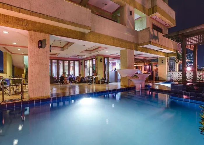 Hotel Pink Manila